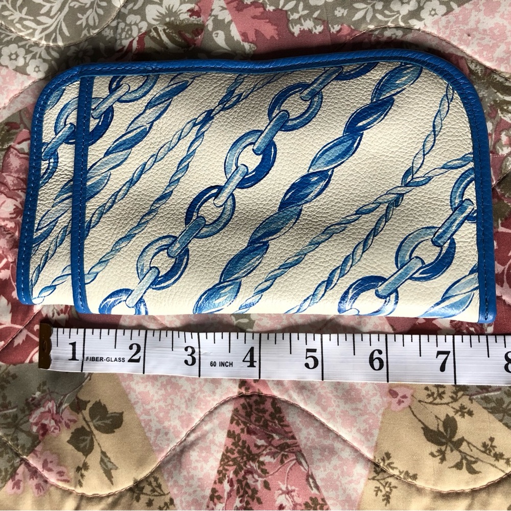 NWOT Brighton Travel Holder - Picture 4 of 5